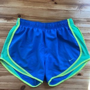 Nike Dri-Fit Tempo Running Shorts Size M